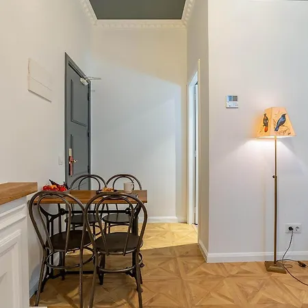 Casa Gracia Aparthotel 4*