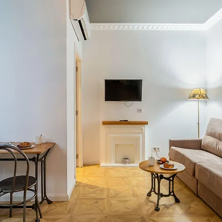 Casa Gracia Aparthotel 4*